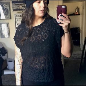 Old Navy black lace top